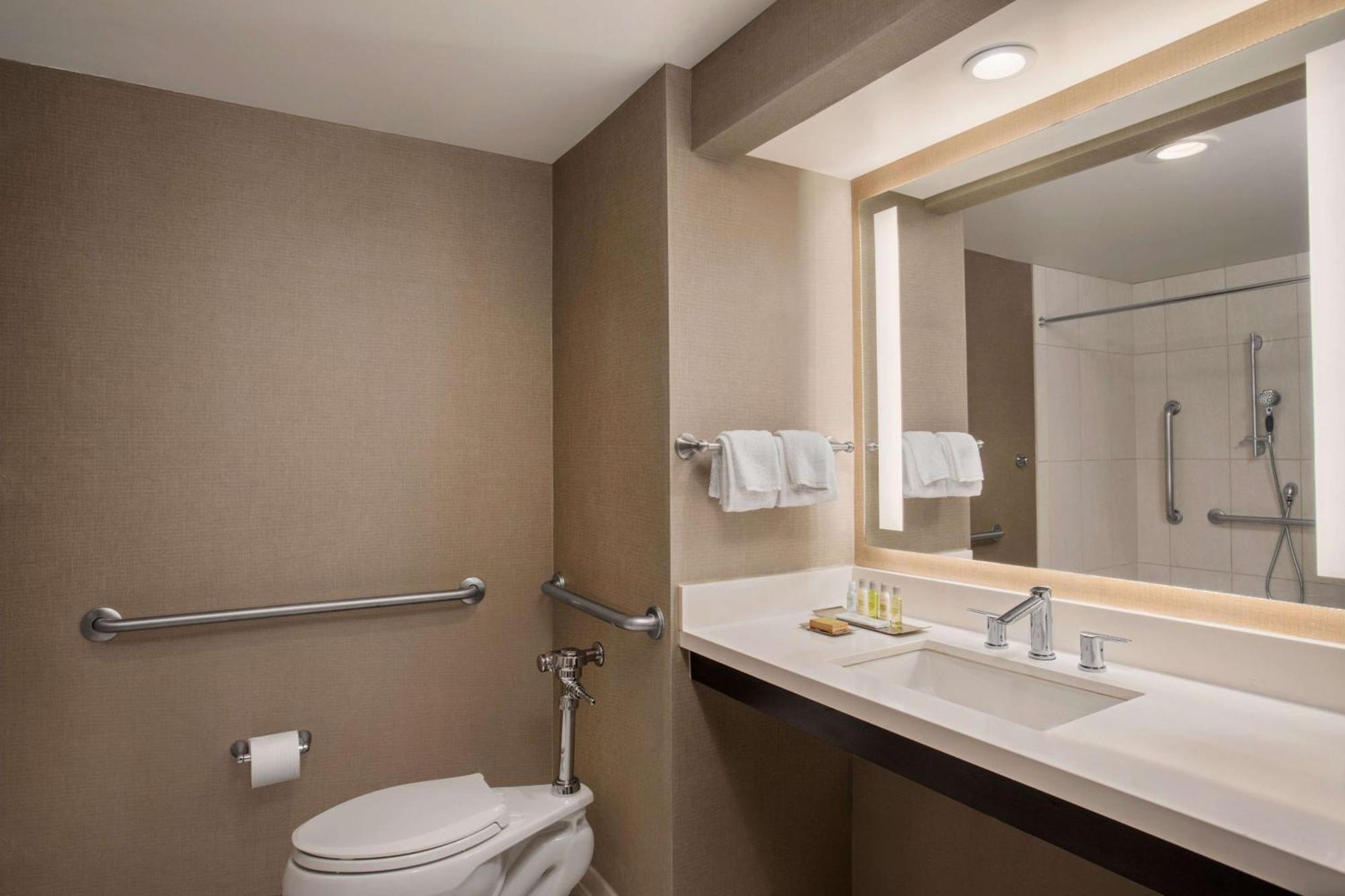 Doubletree By Hilton Los Angeles Norwalk Zewnętrze zdjęcie